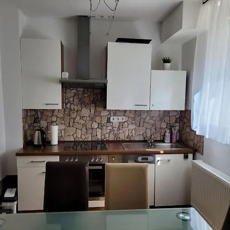 Apartment Hahn